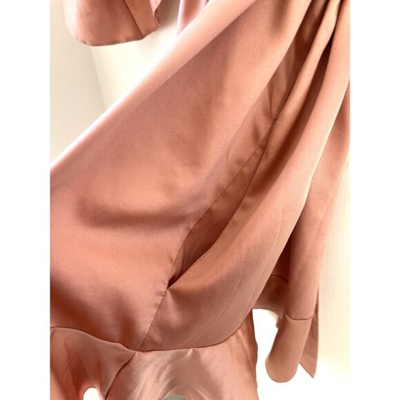 Victoria's Secret Satin Flounce Robe Pink Size-XS - Picture 4 of 6